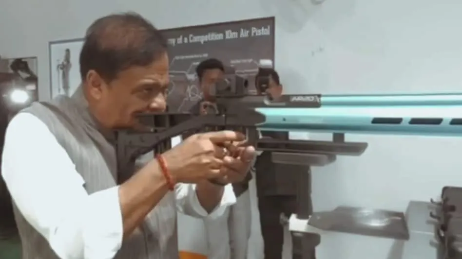 Breaking news headline image