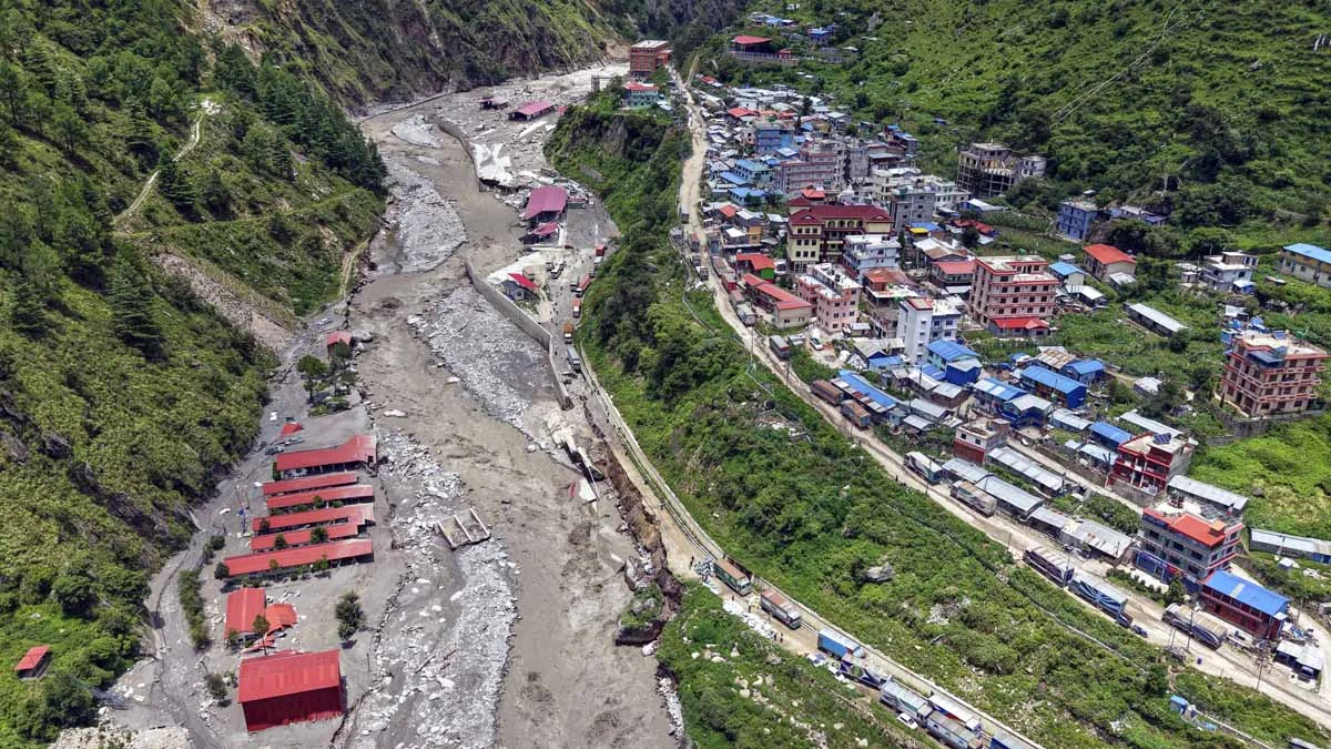क्या होता है ग्लेशियर लेक आउटबर्स्ट फ्लड? जिसने नेपाल में मचाई भीषण तबाही; जानें 'वाटर बम' बनने का पूरा विज्ञान