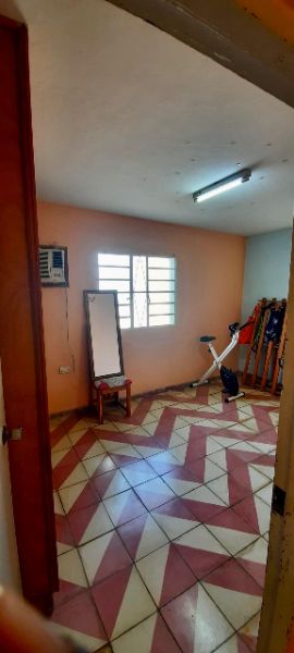 Casa en la lisa con parqueo para 3 carros
