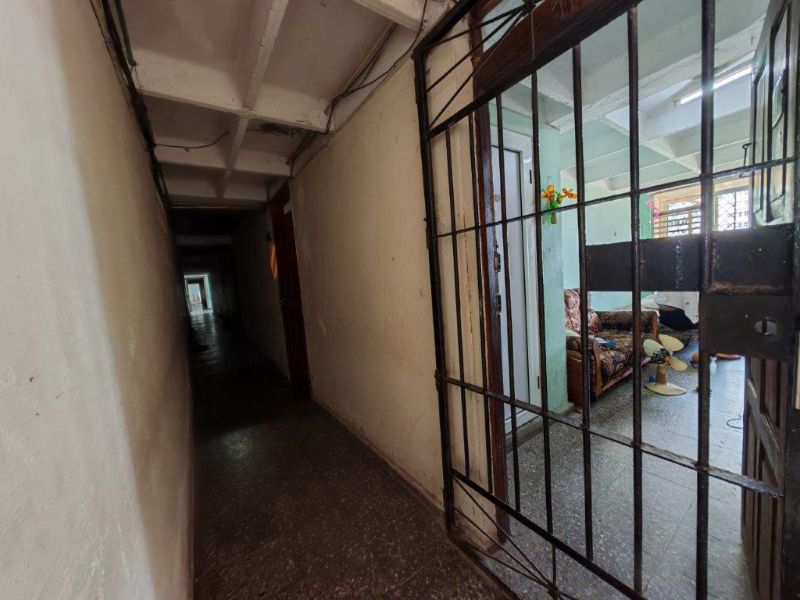C.Habana:Apto en Piso 6 Con 2 Elevadores En 12 Plantas No C Va Casi La Luz · foto 6