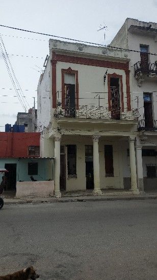 Casa en La Habana Vieja · foto 1