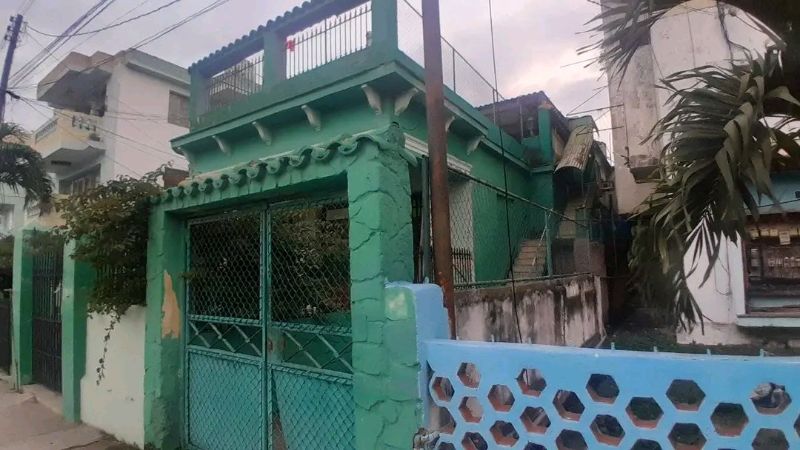 Se vende casa en Marianao  cerca  de 100 y 51   en Calle 100 entre 61 y 63 · foto 1