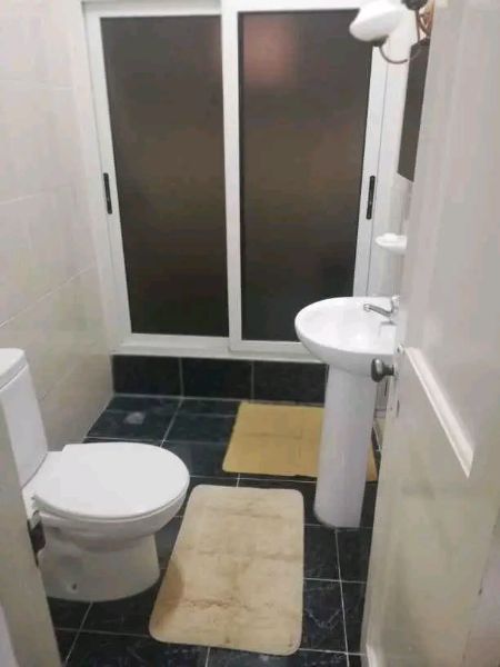 Apartamento interior de 3/4 y 2 baños en Santos Suarez · foto 2