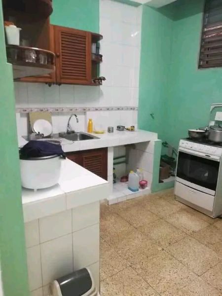 Apartamento interior de 3/4 y 2 baños en Santos Suarez · foto 3