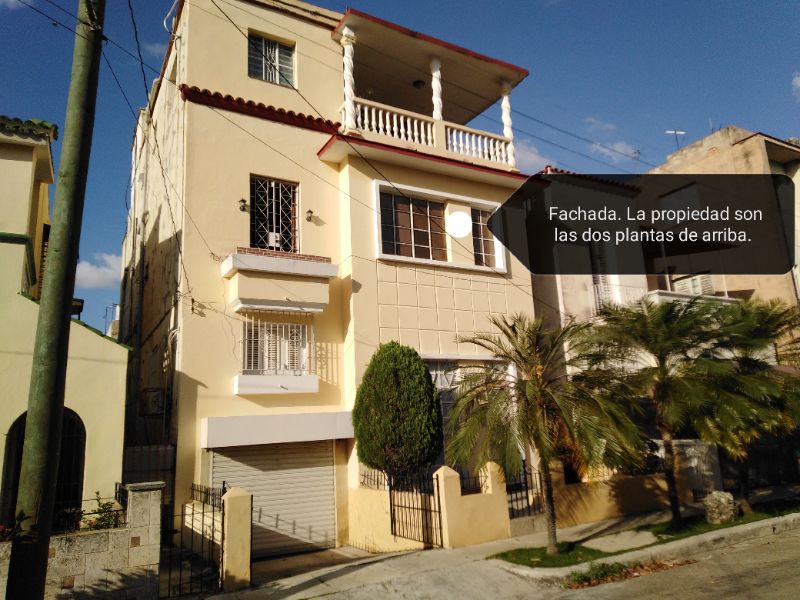Casa en altos de biplanta en Plaza · foto 1