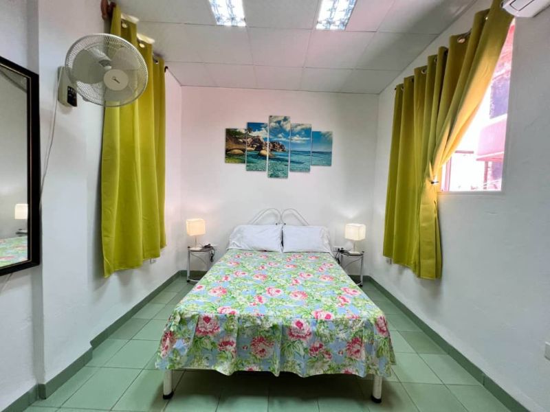 Se vende apartamento en excelente condiciones en el centro histórico de la Habana vieja, excelente para negocio de renta. · foto 6