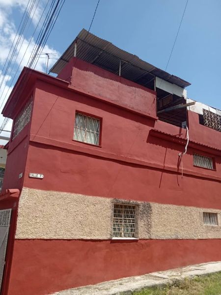 Venta de Casa · foto 2