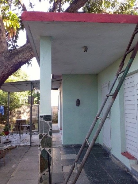 Venta de casa independiente en el Casino Deportivo. Cerro