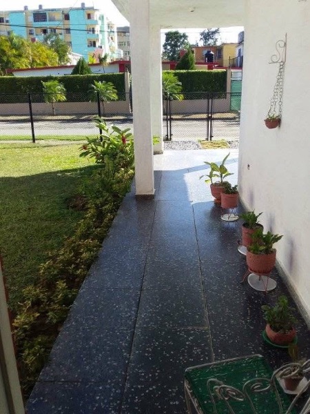 Venta de casa independiente en el Casino Deportivo. Cerro