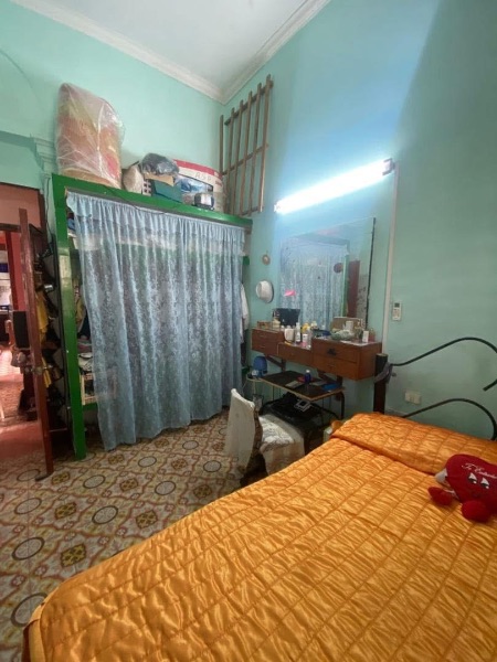 Se vende casa en Centro Habana, se dejan cosas adentro o vacia como usted desee · foto 4