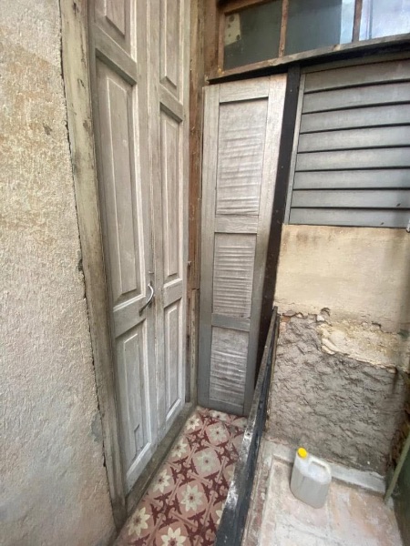 Se vende casa en Centro Habana, se dejan cosas adentro o vacia como usted desee · foto 7