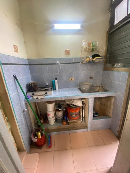Se vende casa en Centro Habana, se dejan cosas adentro o vacia como usted desee · foto 11