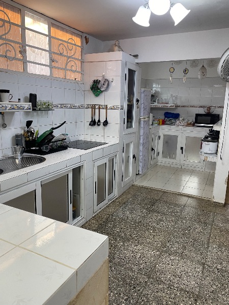Casa independiente con paneles solares