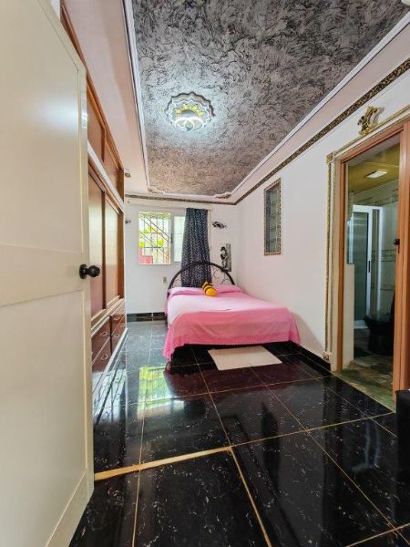 Casa indpndt sin detalle en playa d 3/4,3baños,jardín,garaje....53052463