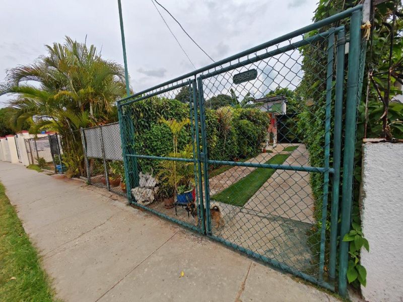 Casa indpndt sin detalle en playa d 3/4,3baños,jardín,garaje....53052463