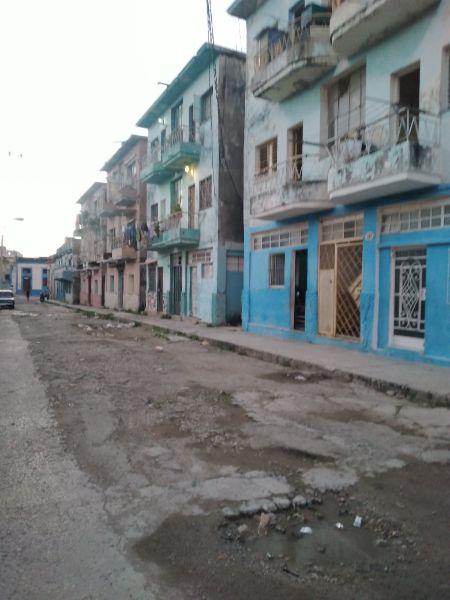 Permuto 2x1 apartamento 2hab. y casa 2hab. X casa 2hab