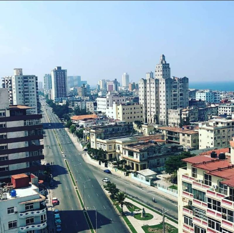 Vendo apartamento 4/4 en Edificio icónico del Vedado