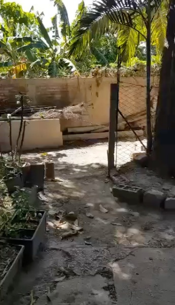 Se vende amplia casa en Holguín reparto Vista Alegre