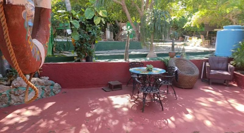 Venta de casa con piscina en Guanabo,ideal para vivir y tener negocios de rentas