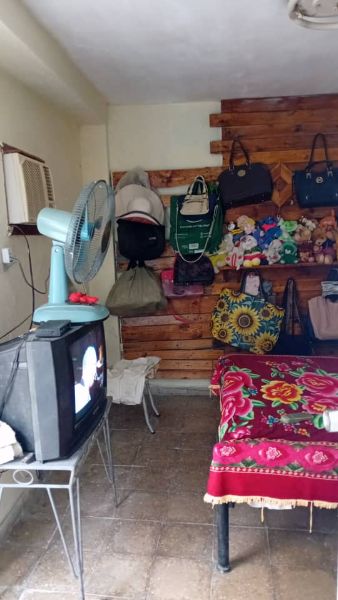 Casa independiente en Cerro + placa libre para 2da planta + documentos en regla