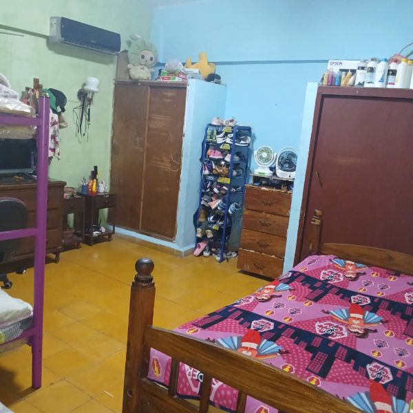 Casa Independiente cerca del semáforo Guanabacoa