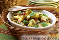 Фото к рецепту: Картофельные ньокки (gnocchi di patate) с луком-пореем и вялеными помидорами Фото к рецепту: Картофельные ньокки (gnocchi di patate) с луком-пореем и вялеными помидорами