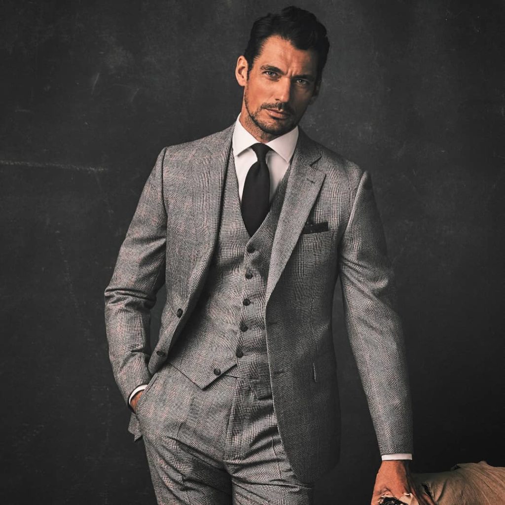 Манекенщик David James Gandy