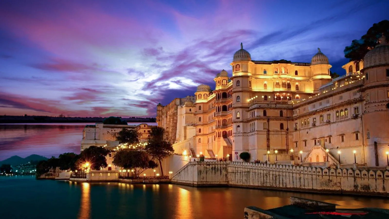 Delhi-Udaipur-Mount Abu & chtitorgarh-strangers Group trip