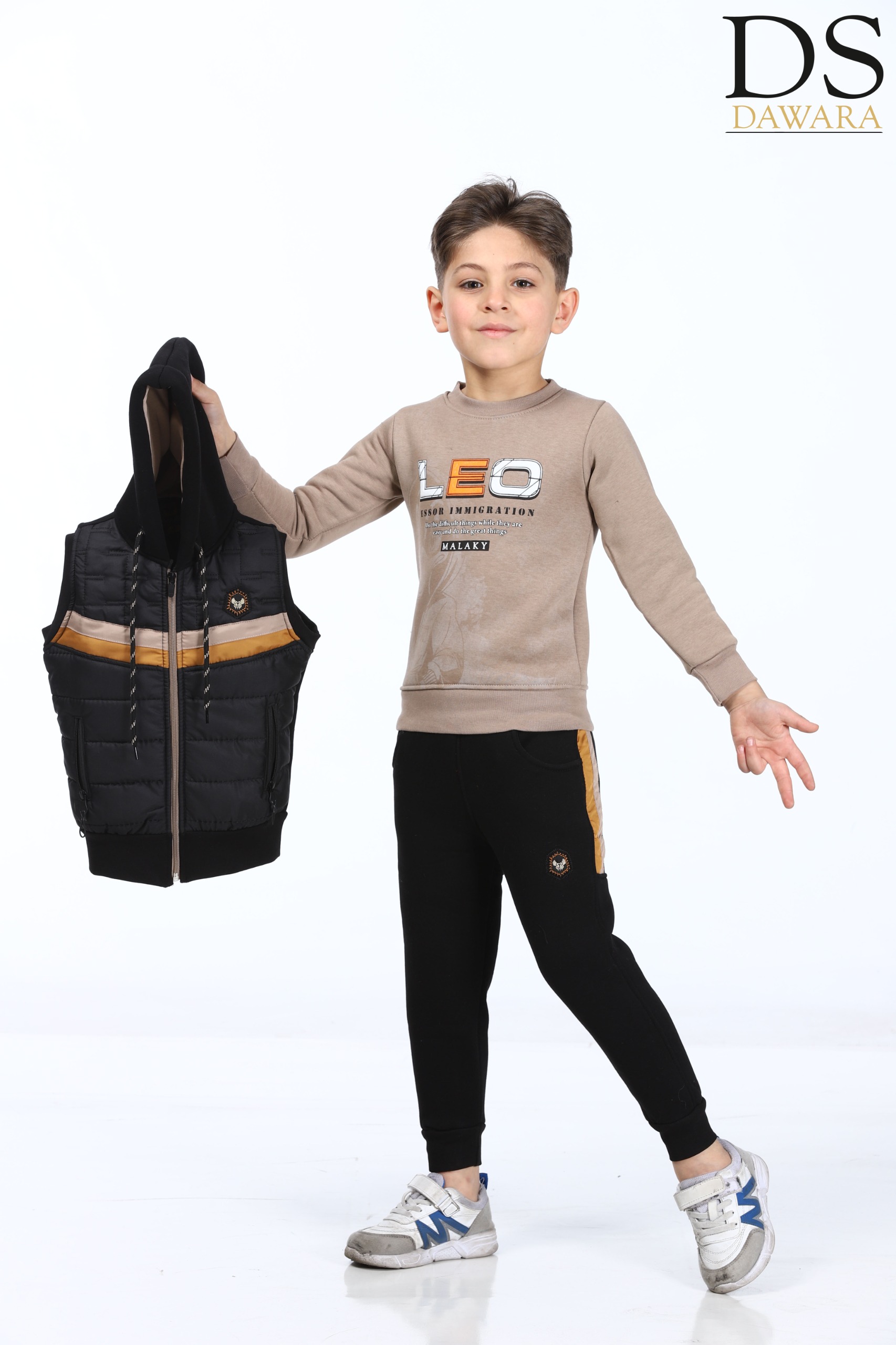 Boys' track suits - 1 to 4