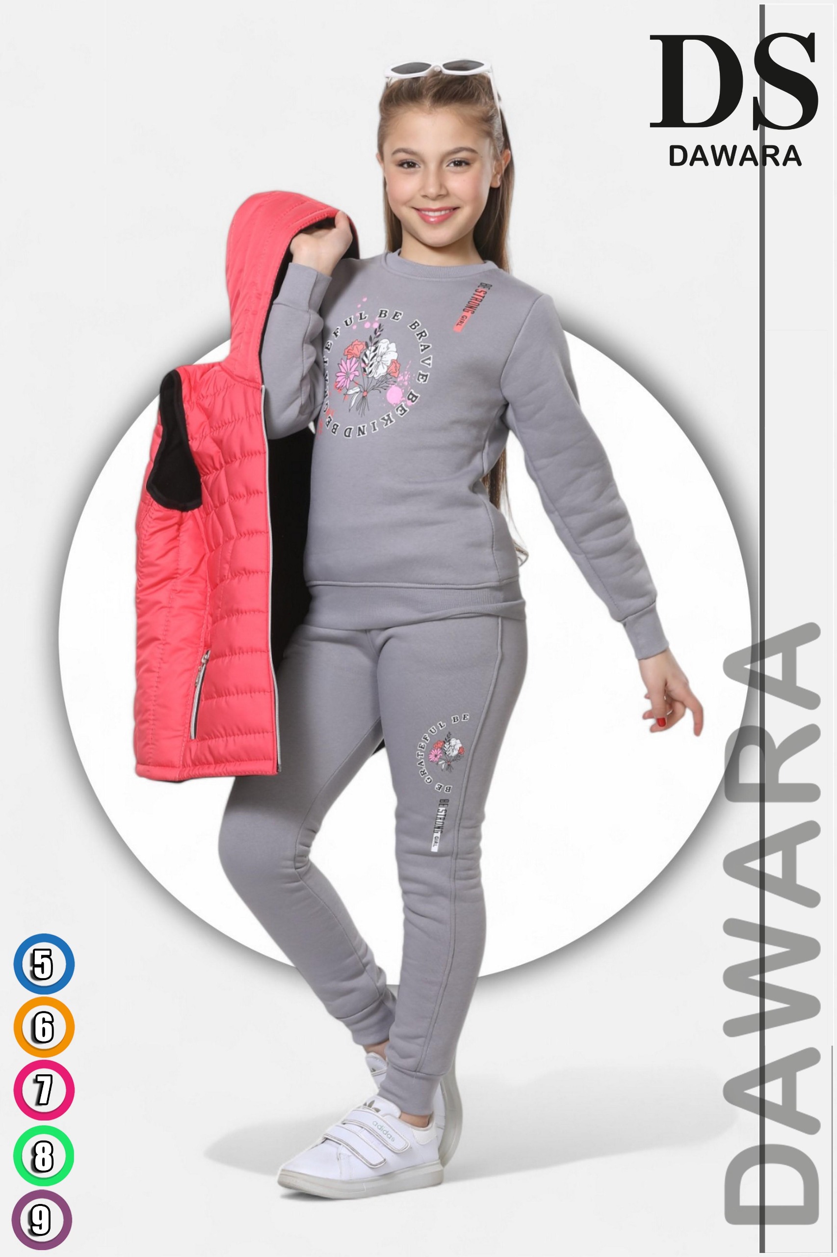 Girls' track suits -5 to 9 years
