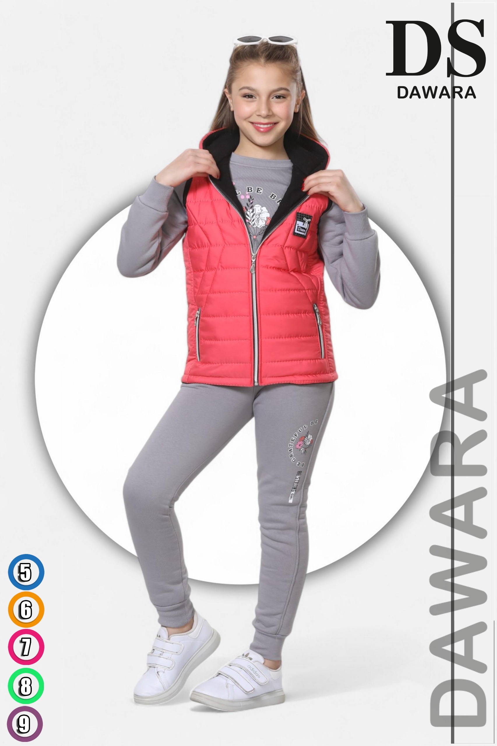 Girls' track suits -5 to 9 years