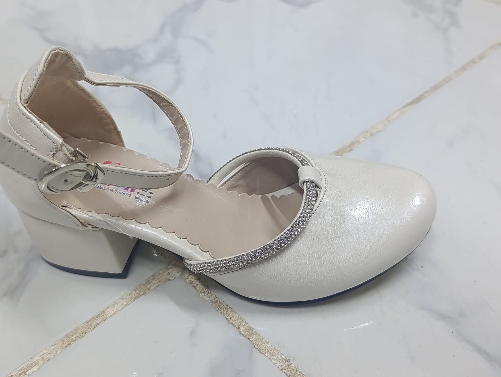 Kids turkey heel shoes