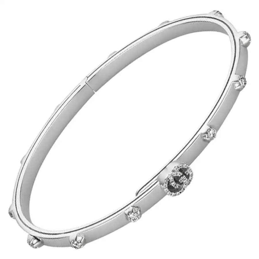 Click to view more detailed imagery on our partner's website Gucci Gg Running Diamond Bracelet Size 17 In Gold Tone,silver Tone,white