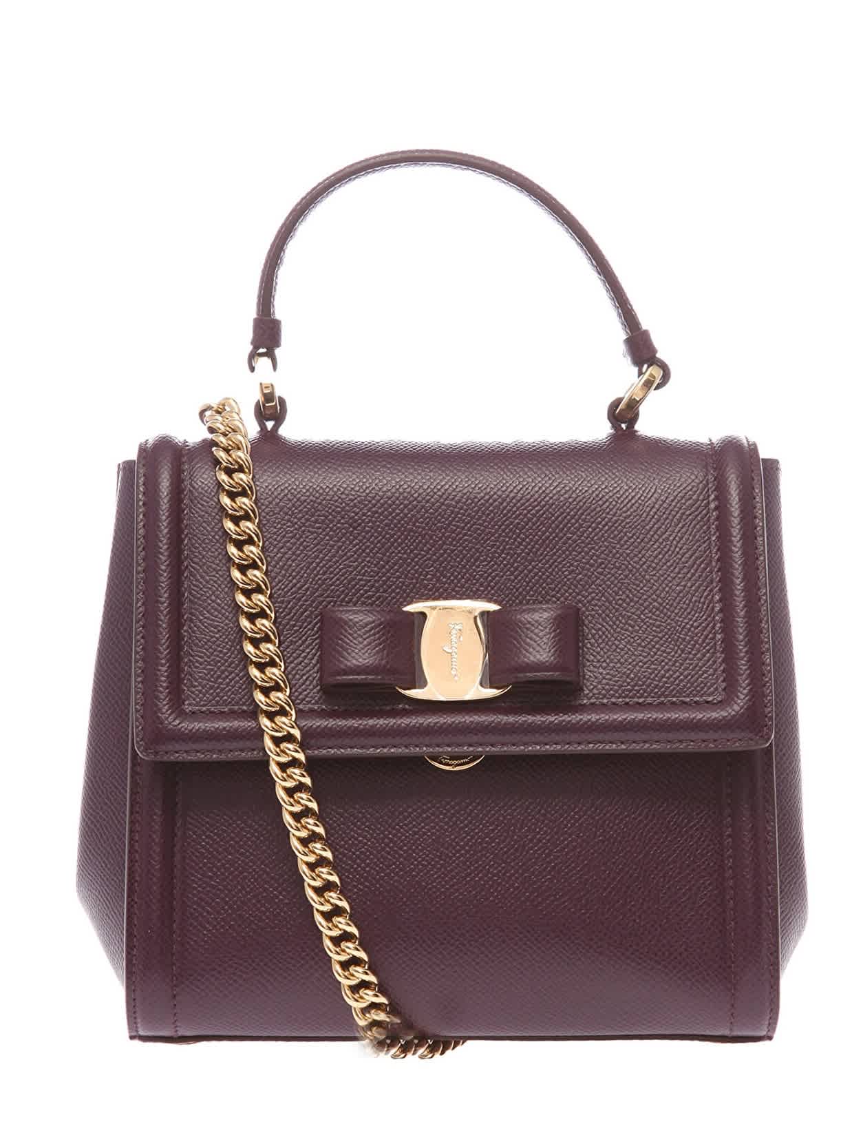 ferragamo carrie