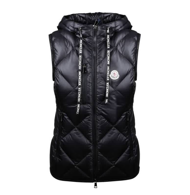 Moncler Black Logo Patch Quilted Gilet