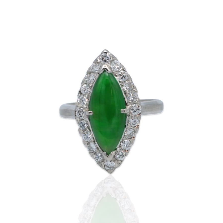 Pre-owned Estate Jewelry  Esate Platinum Diamond Jade Ring In White