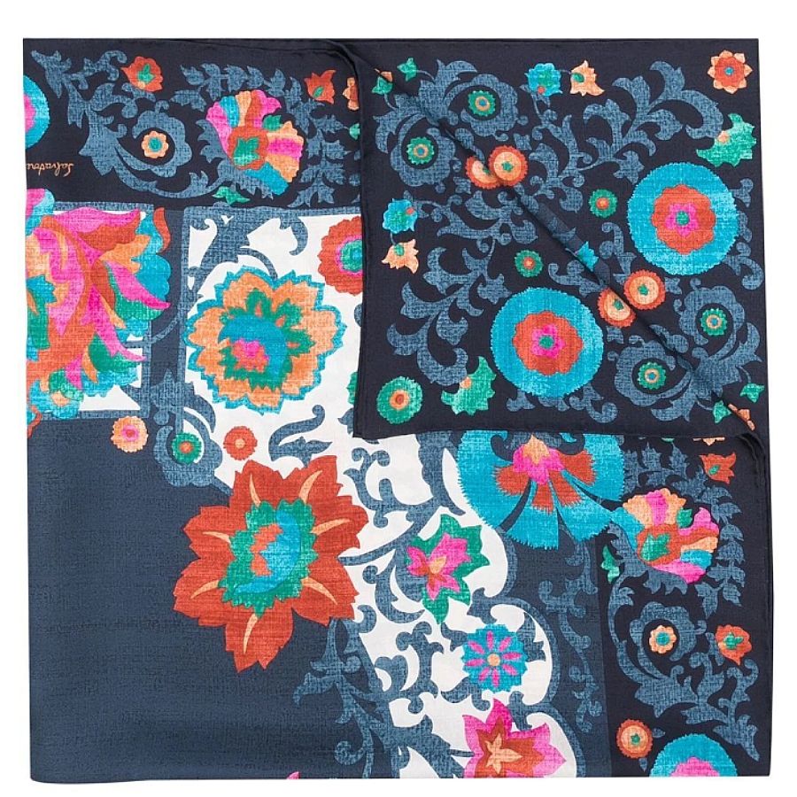 FERRAGAMO SALVATORE FERRAGAMO UZBEKIST FLORAL GANCINI SILK SCARF