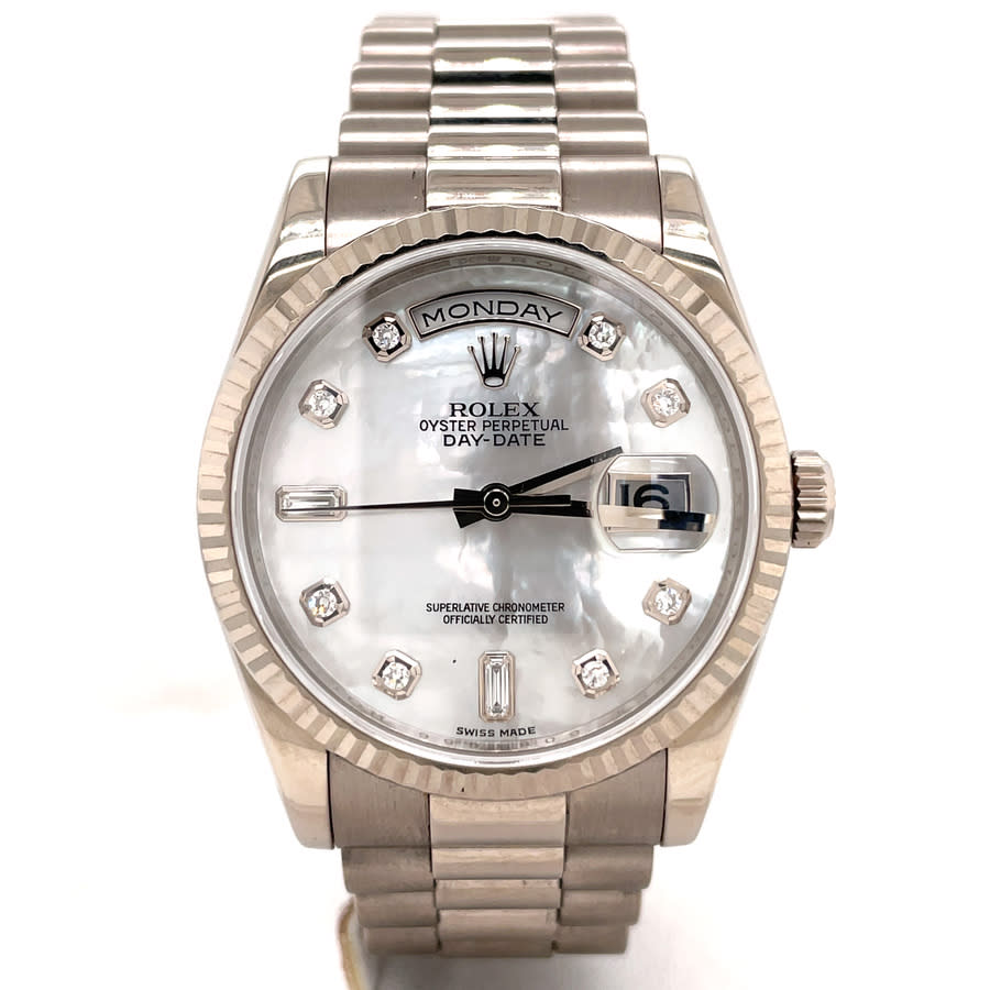 Pre-owned Rolex Day-date Automatic Diamond Unisex Watch 118239mdp In Gold / Gold Tone / Mop / Mother Of Pearl / White