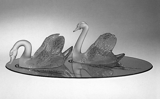 LALIQUE CRYSTAL MIRROR 11617
