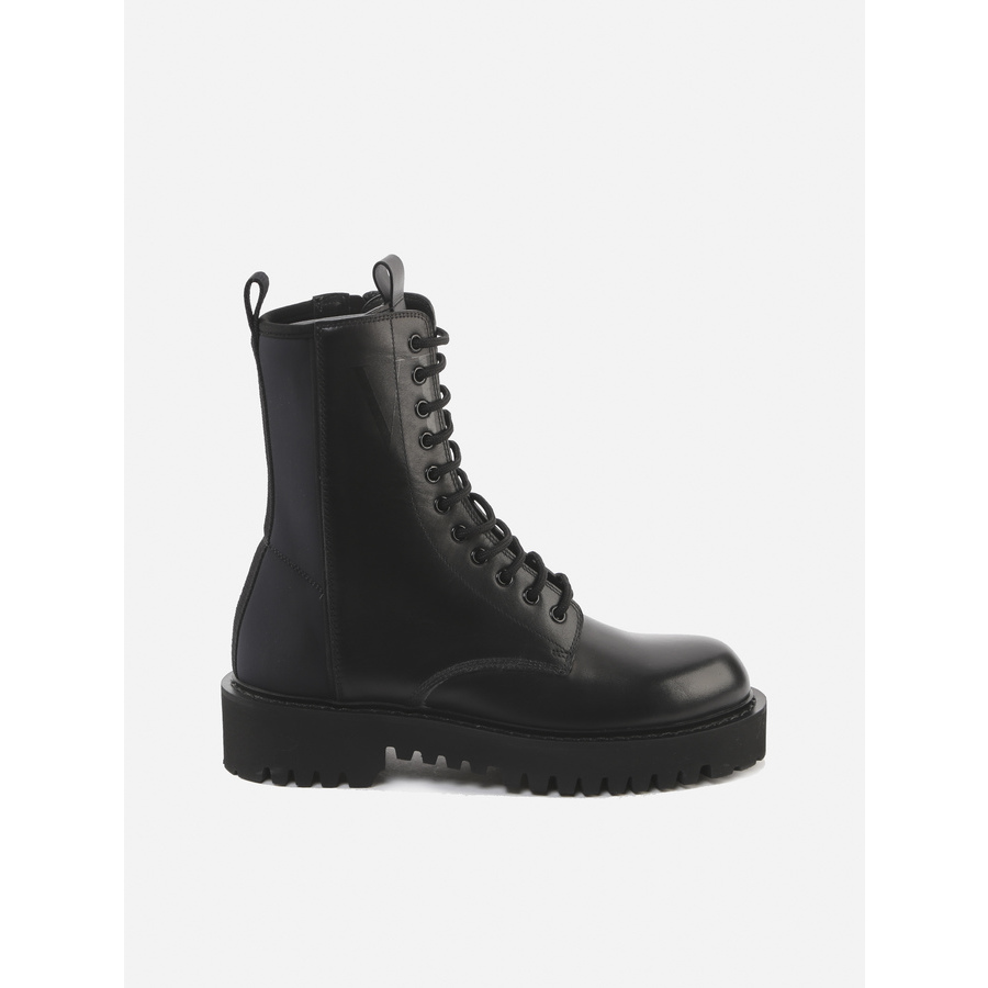 Valentino Garavani Mens Black Boots