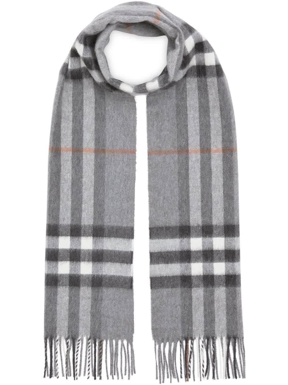 Burberry Scarves and mufflers for Women, Online Sale up to 45% off