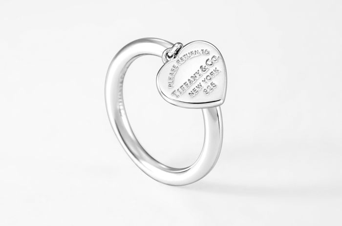 Tiffany & Co Heart Tag Ring In Silver Tone