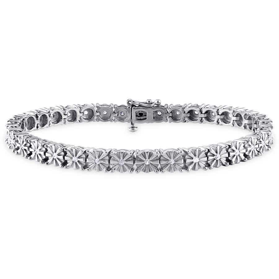 Amour Sterling Silver White Diamond Square Link Bracelet Jms003286 In Silver / White