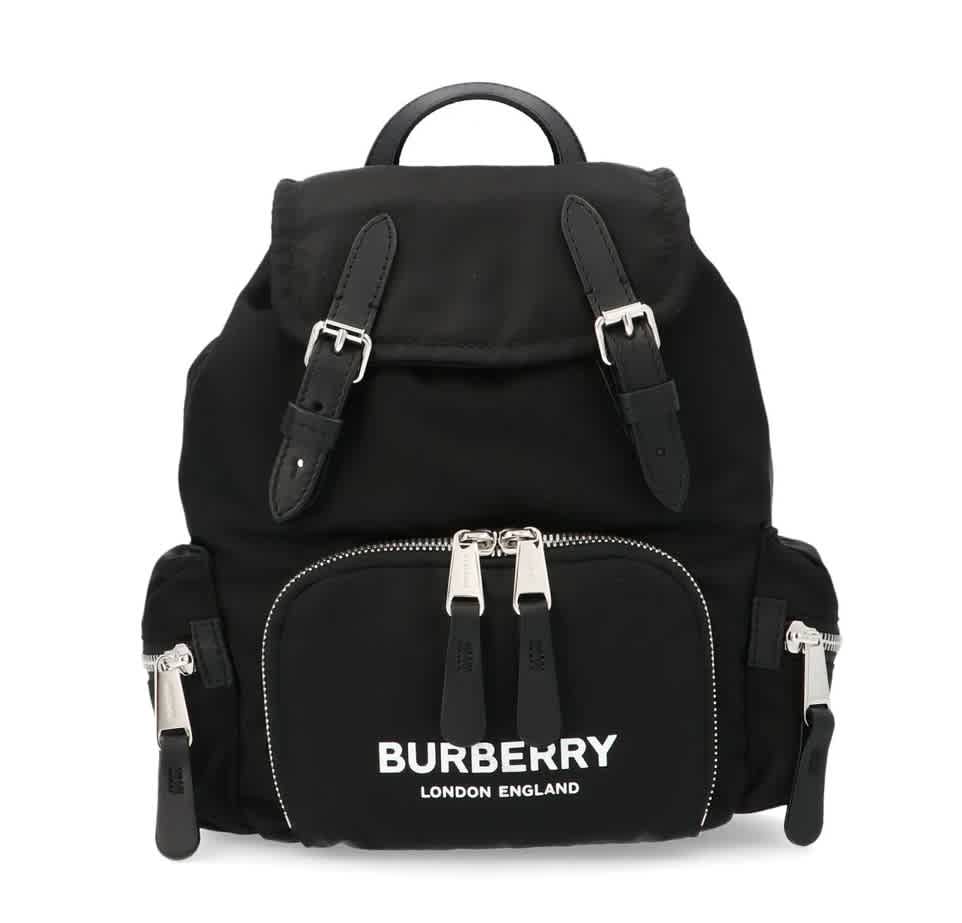 burberry the medium ruckensacark in logo print econyl