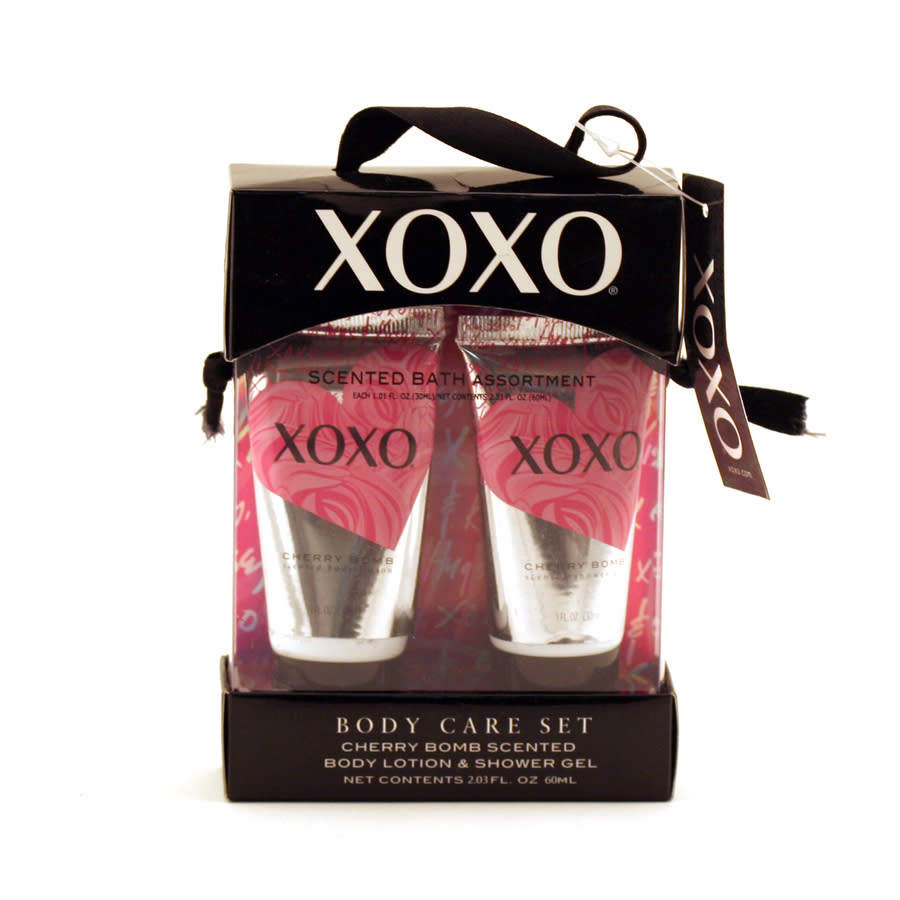 XOXO Ladies Xoxo Cherry Gift Set Bath & Body 845763026771