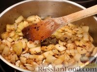 Фото приготовления рецепта: Рулетики из кабачков с курицей - шаг №4