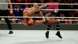 Sasha Banks vs Becky Lynch à Clash Of Champion 2019