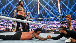 Roman Reigns et les Usos