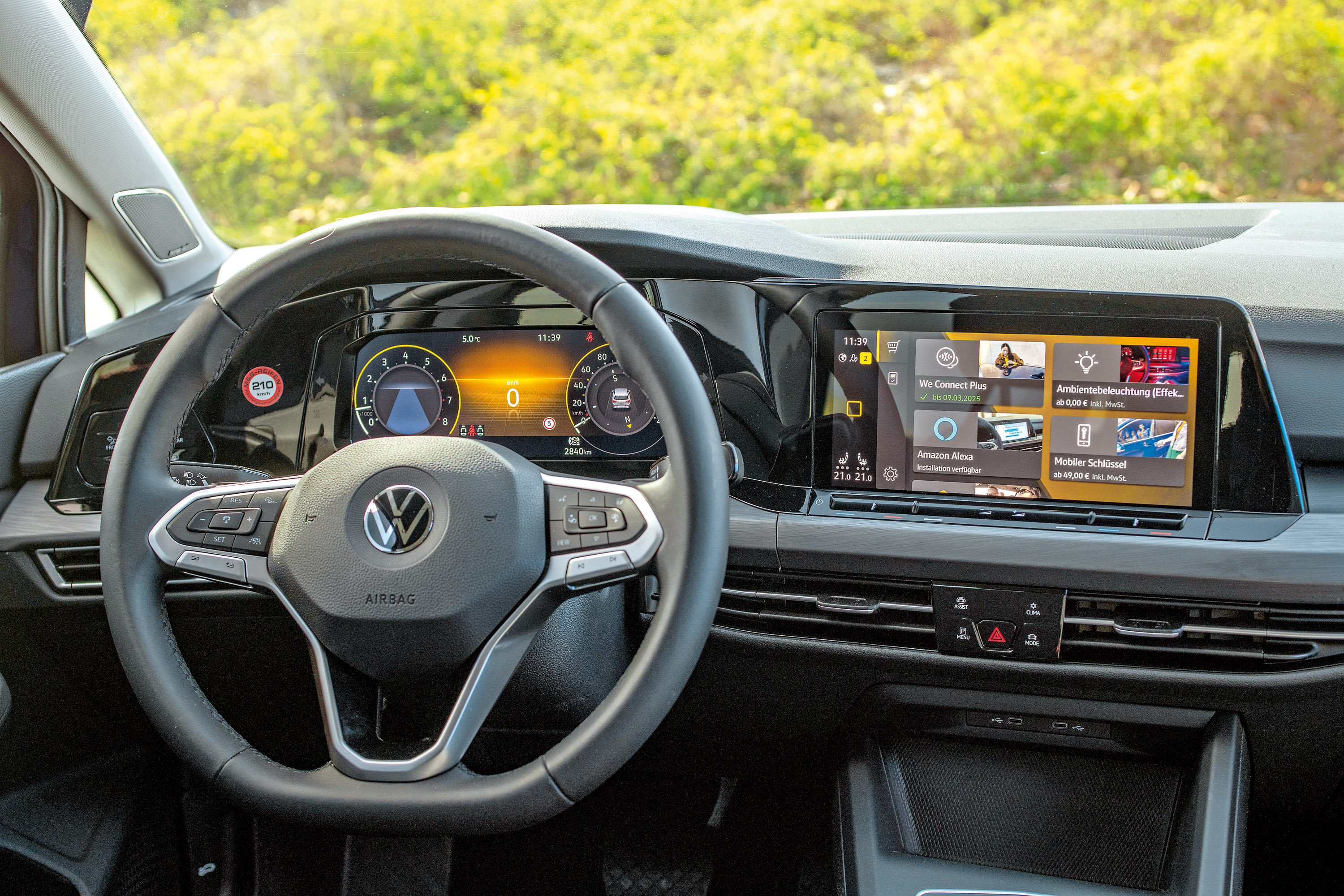 VW Golf 8: Premierendatum, Optik, Cockpit, Technik, Motoren, Leben &  Wissen