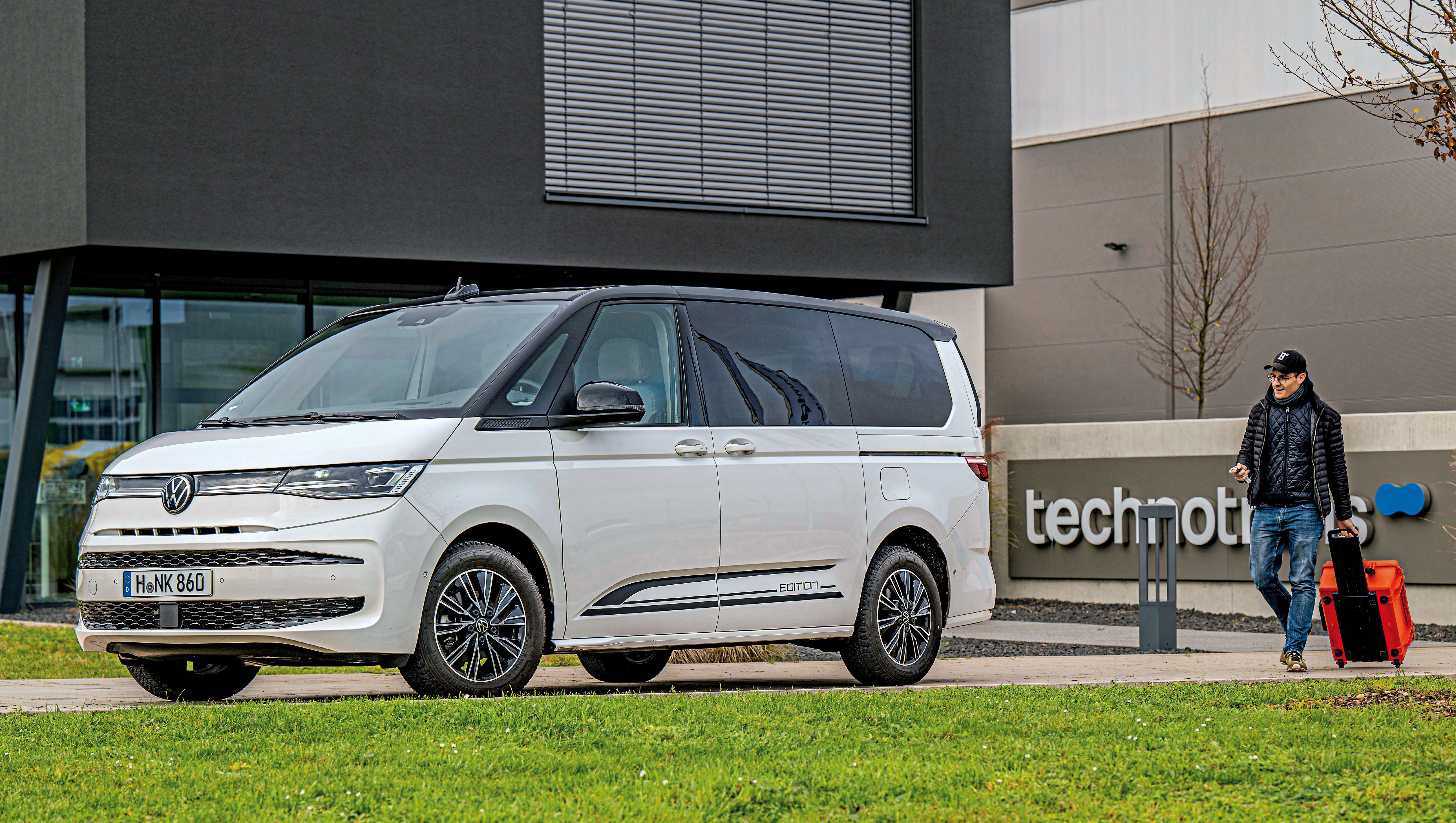 Neuer VW T6: Fahrt im neuen Bus